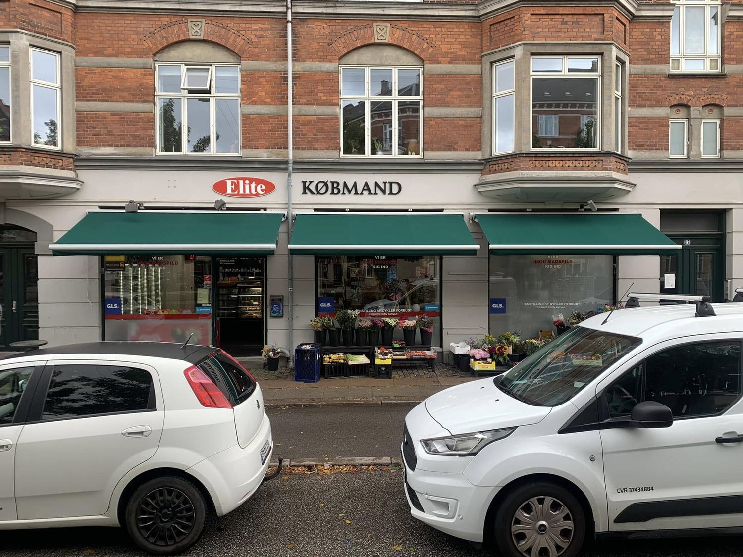 Elite Købmand Before